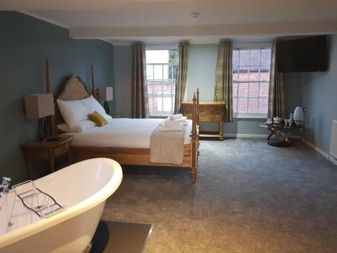 Double Suite