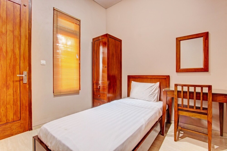 Deluxe Single room