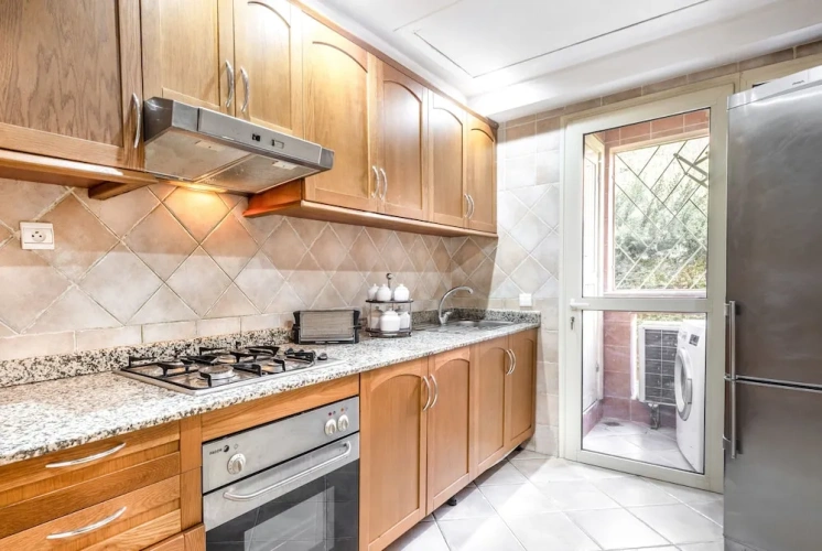 2 Bedrooms Apartment