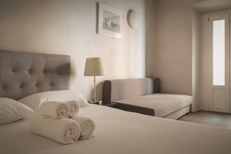 Deluxe Apartment