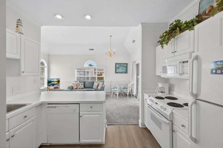 Magnolia Place 4737-305