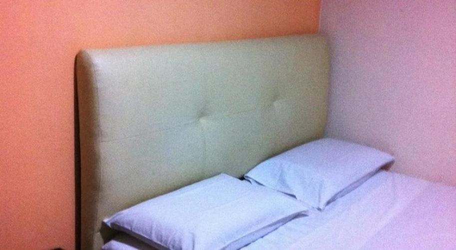 Rez Motel