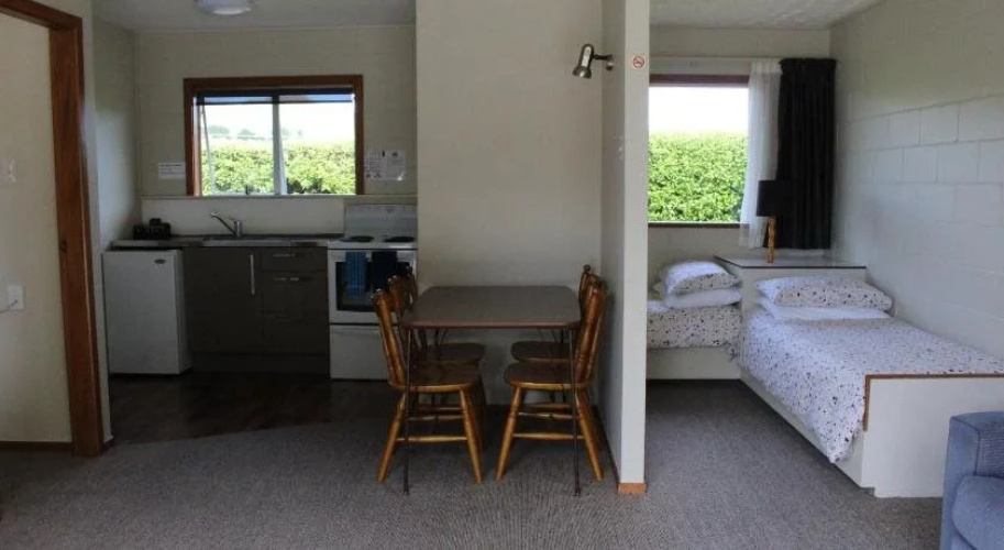A1 Ward Motel