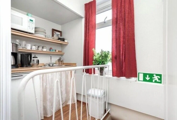 Standard Single room