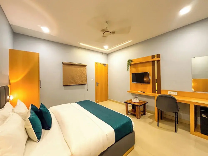 Hotel Manas Inn