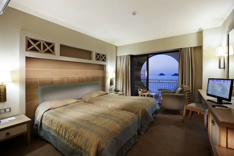 Standard room with balcony