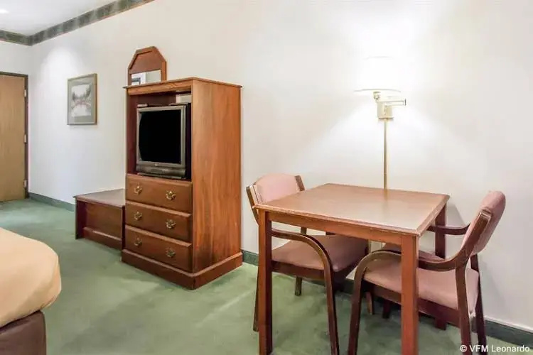 Econo Lodge Cadiz