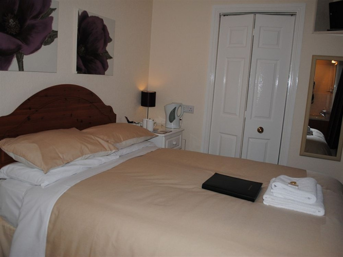 Silverlands Guest House