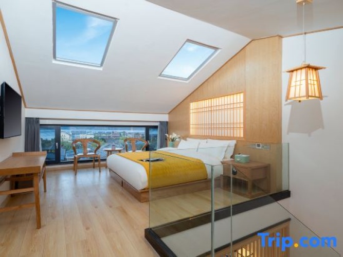 Duplex Suite