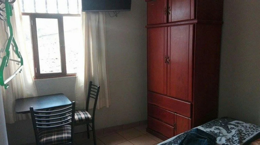 Hostal Cruz de Piedra