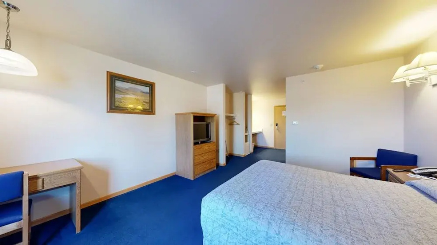Western Executive Inn
