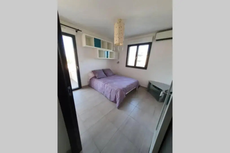 Joli T2 Dans Residence Avec Parking