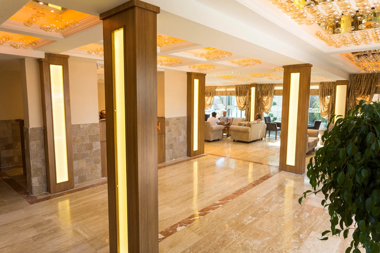 Rich Melissa Hotel