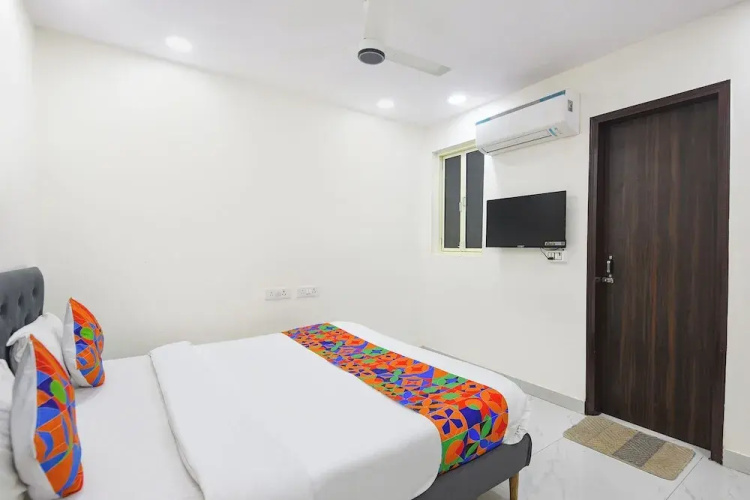 Fabhotel Resto Relax