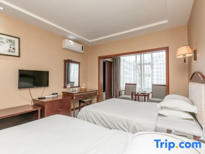 2 Bedrooms Suite