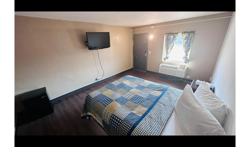 Hallmark Inn By OYO Fort Wayne