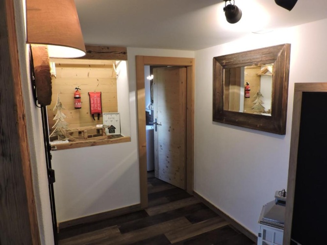 2 Bedrooms Chalet