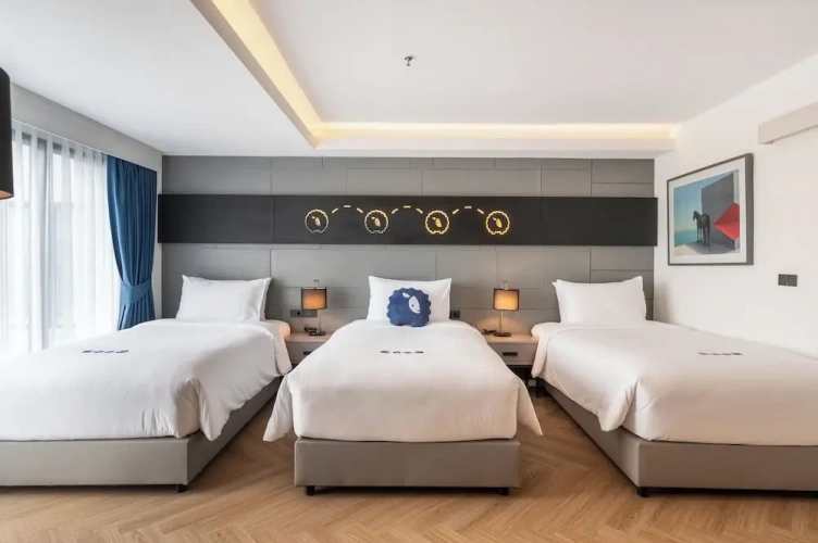 Standard Family room