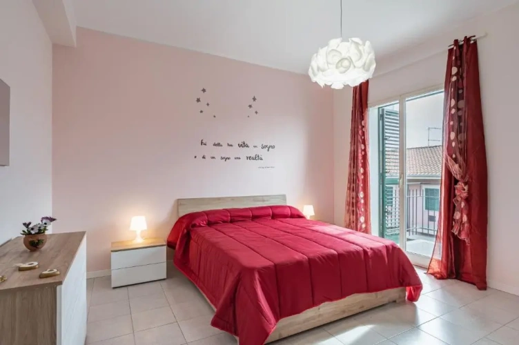 3 Bedrooms Apartment