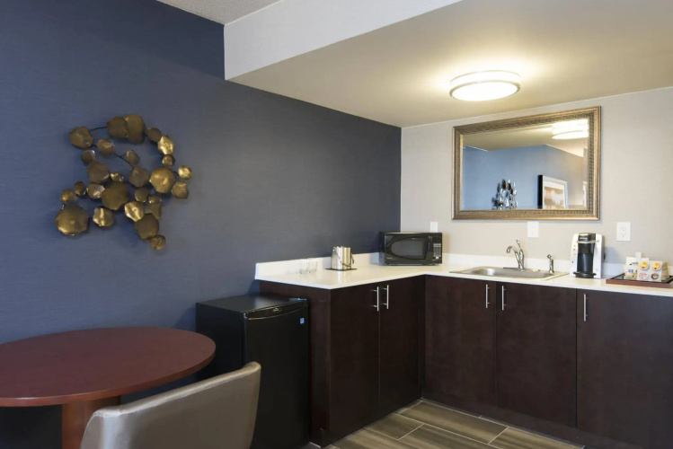DoubleTree by Hilton Schenectady Downtown