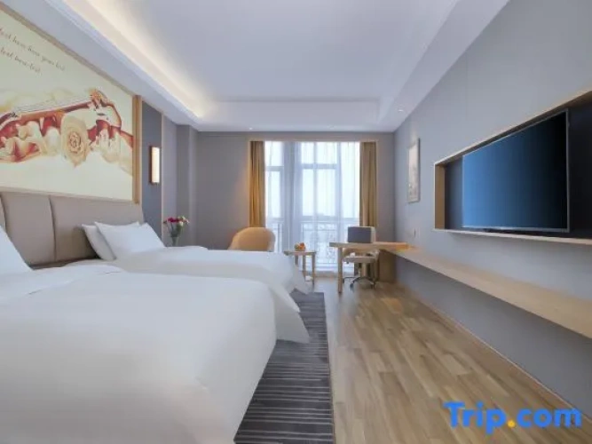 Deluxe Double Family room