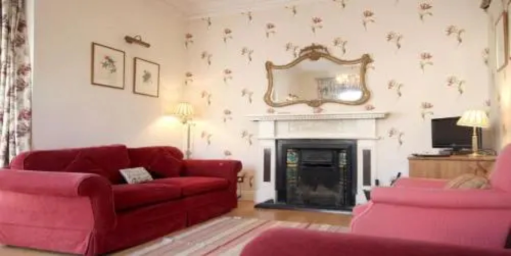 Hill House Clifden