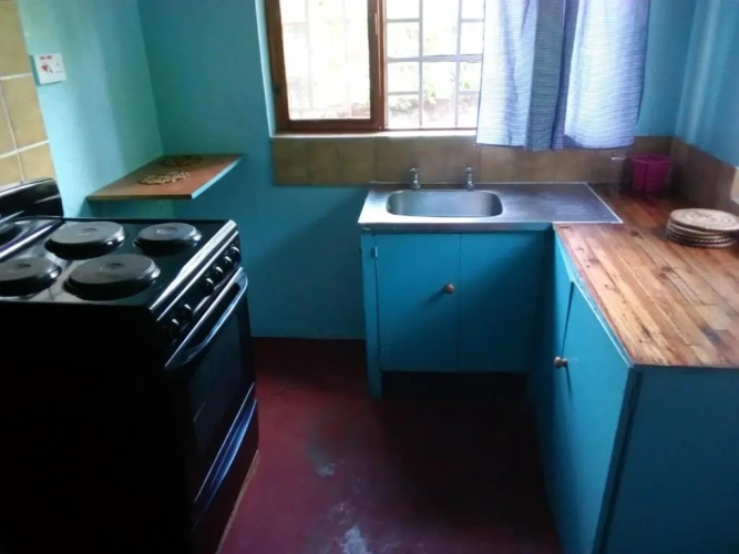 4 Bedrooms Cottage