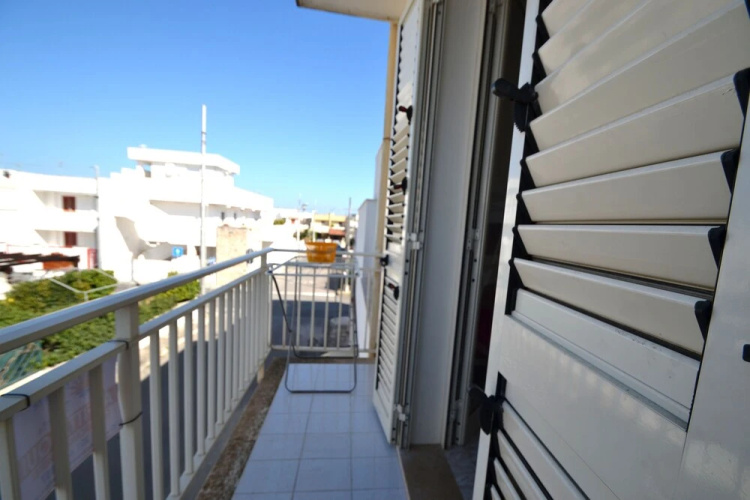 Alba Two-room Air-conditioned Holiday Home for 4 Guests