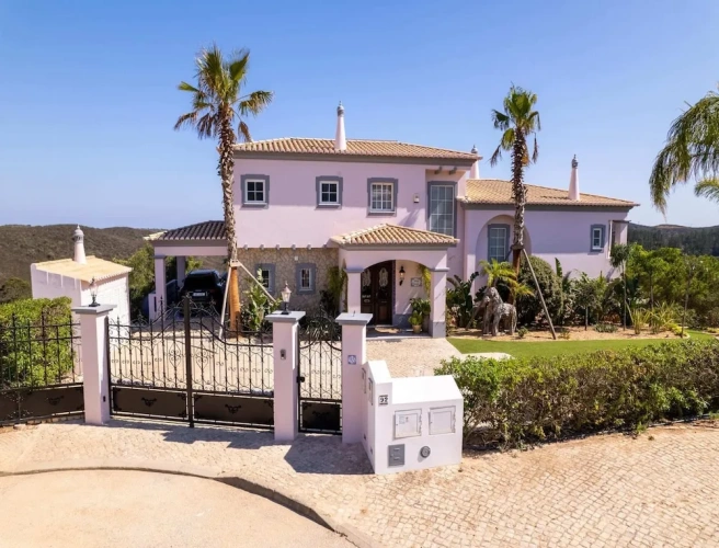 Villa