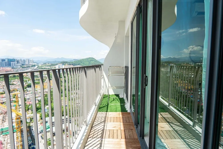 Deluxe Apartment