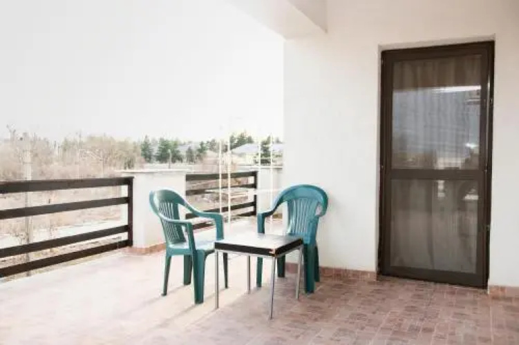 Alex Residence