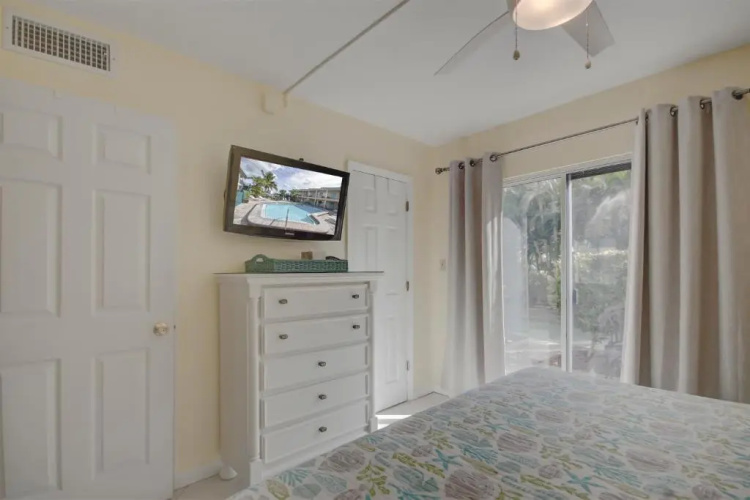 Five Palms Suite 107 - Daily - Weekly - Monthly