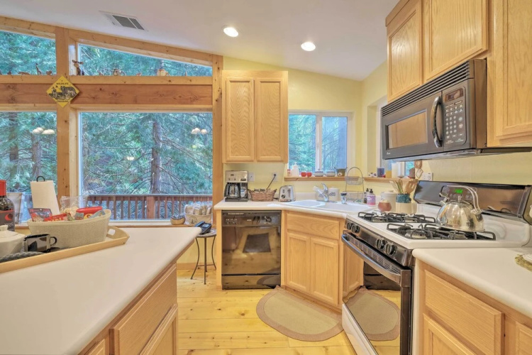 Walk to Big Trees State Park: Cabin w/ Deck!