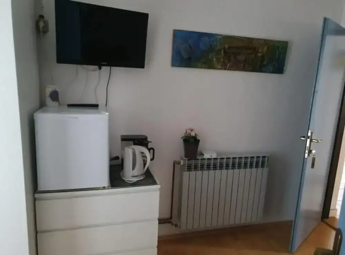 Duga House
