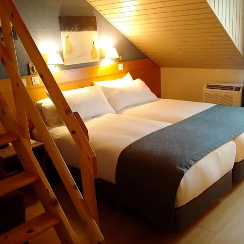 Superior Triple room with view