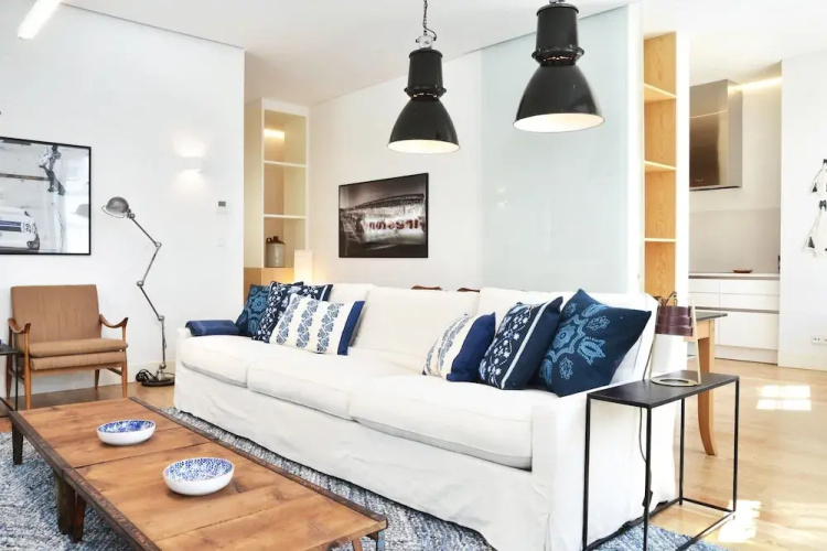 Urban Chic Apartment