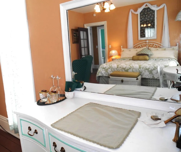 Amanda's Bequest Bed & Breakfast