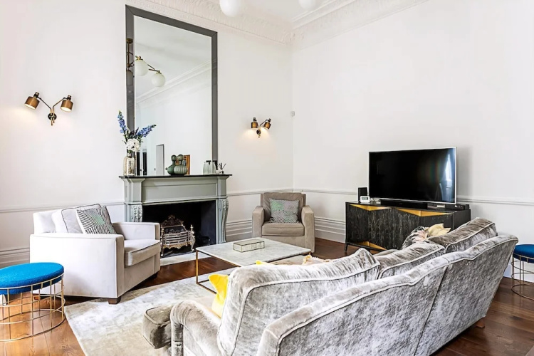 Notting Hill Charm: Central 2-bed Gem