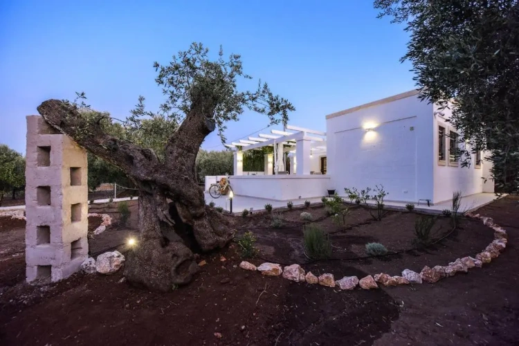 3 Bedrooms Villa