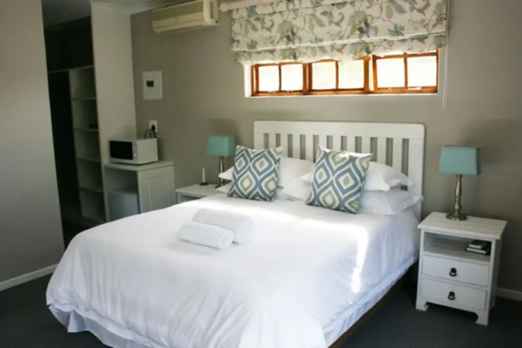 Bunkers Inn Guesthouse