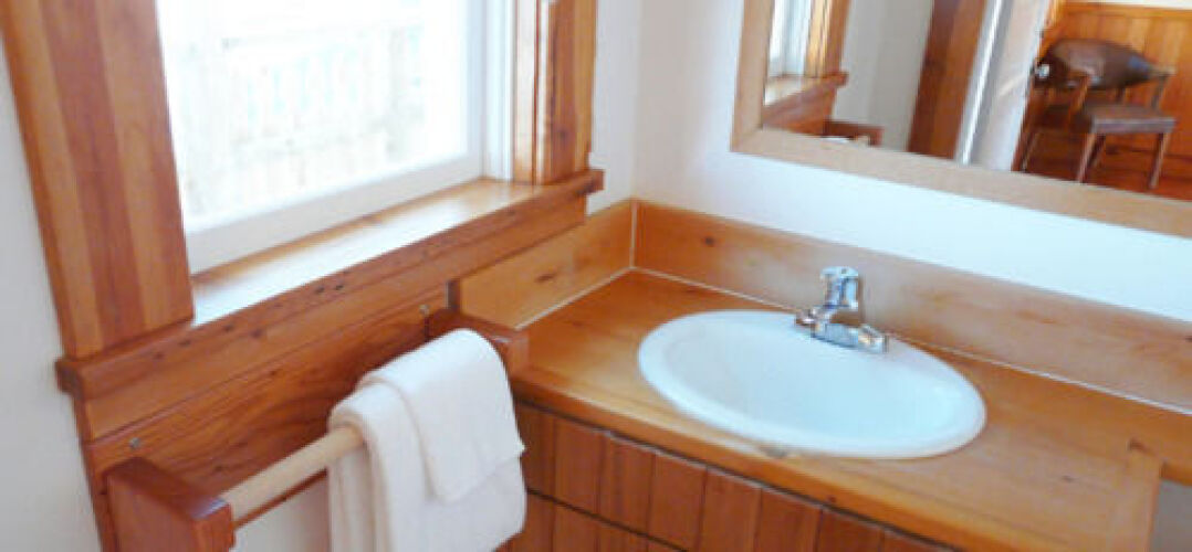 Seine Boat InnOver view