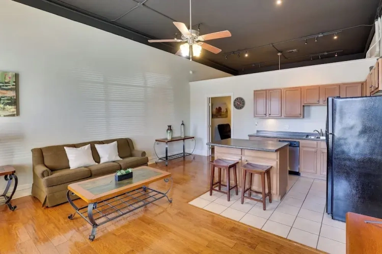 1 Bedroom Apartment