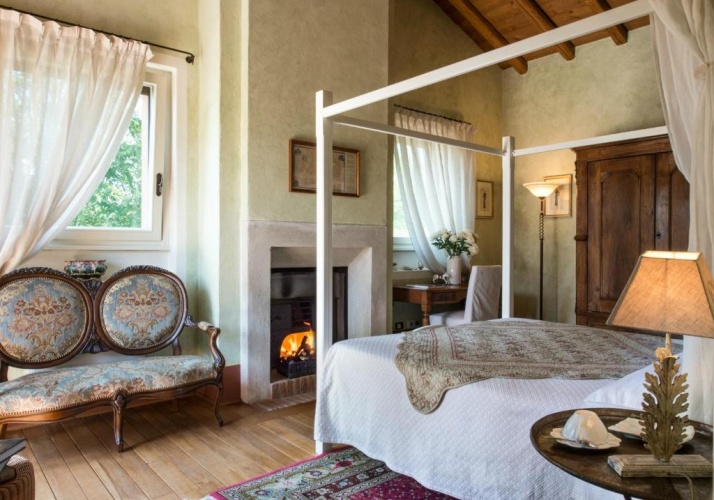 Standard Double room with view