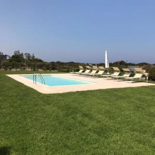 2 Bedrooms Villa