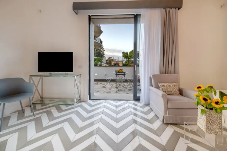 Luxury Suite with Terrace