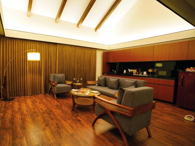 1 Bedroom Suite
