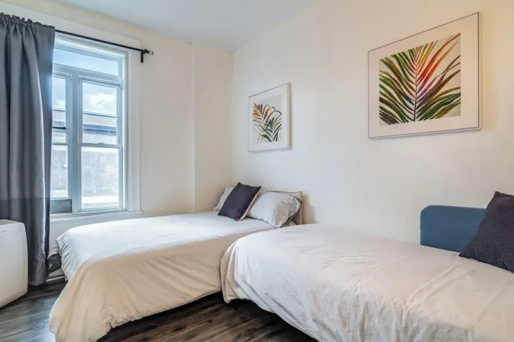 4 Bedrooms Standard Apartment with balcony