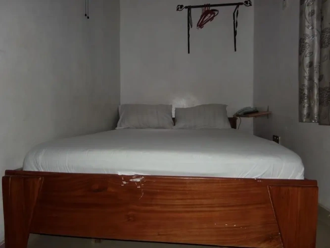 1 Bedroom Economy Single room