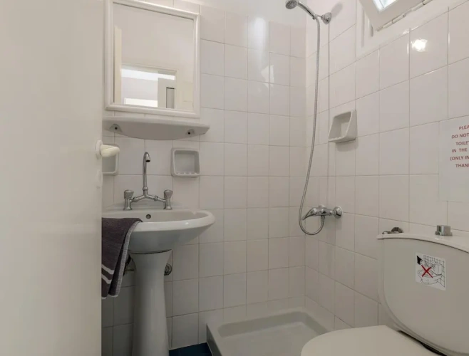 Economy Twin room