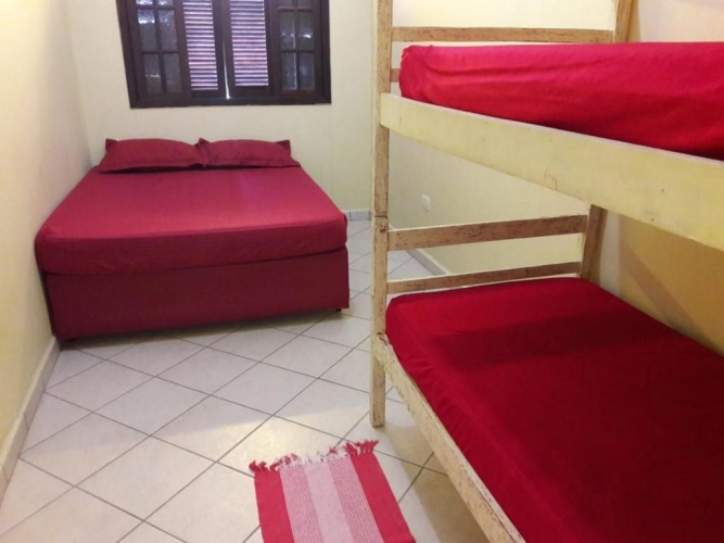 Sextuple Family Suite